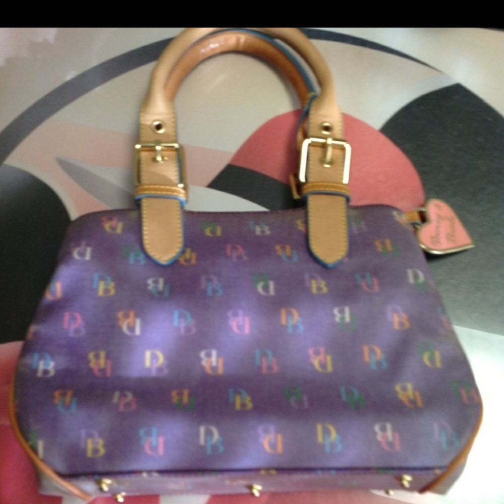 DOONEY & BOURKE - Picture 4 of 7